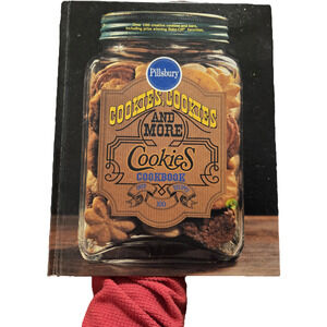 Pillsbury Cookies, Cookies and More Cookies! 1982 Vintage Hardcover Cookbook